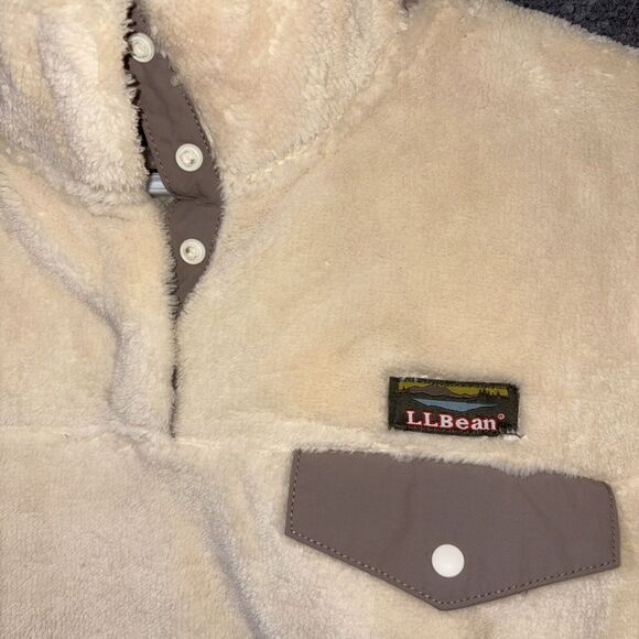LL Bean Jacket Womens L Cream Hi Pile Fleece Pullover Pockets Fuzzy Teddy Snap - Picture 2 of 9